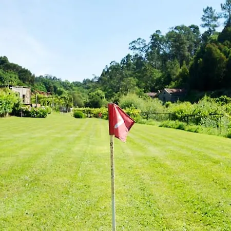 3 Bedrooms With Private Pool And Wifi At Parada Villa Paredes