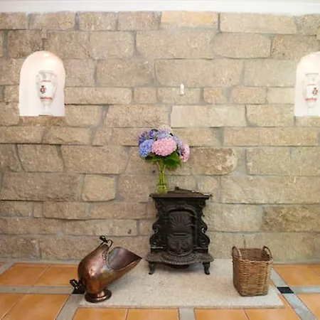 3 Bedrooms With Private Pool And Wifi At Parada Paredes (Porto)